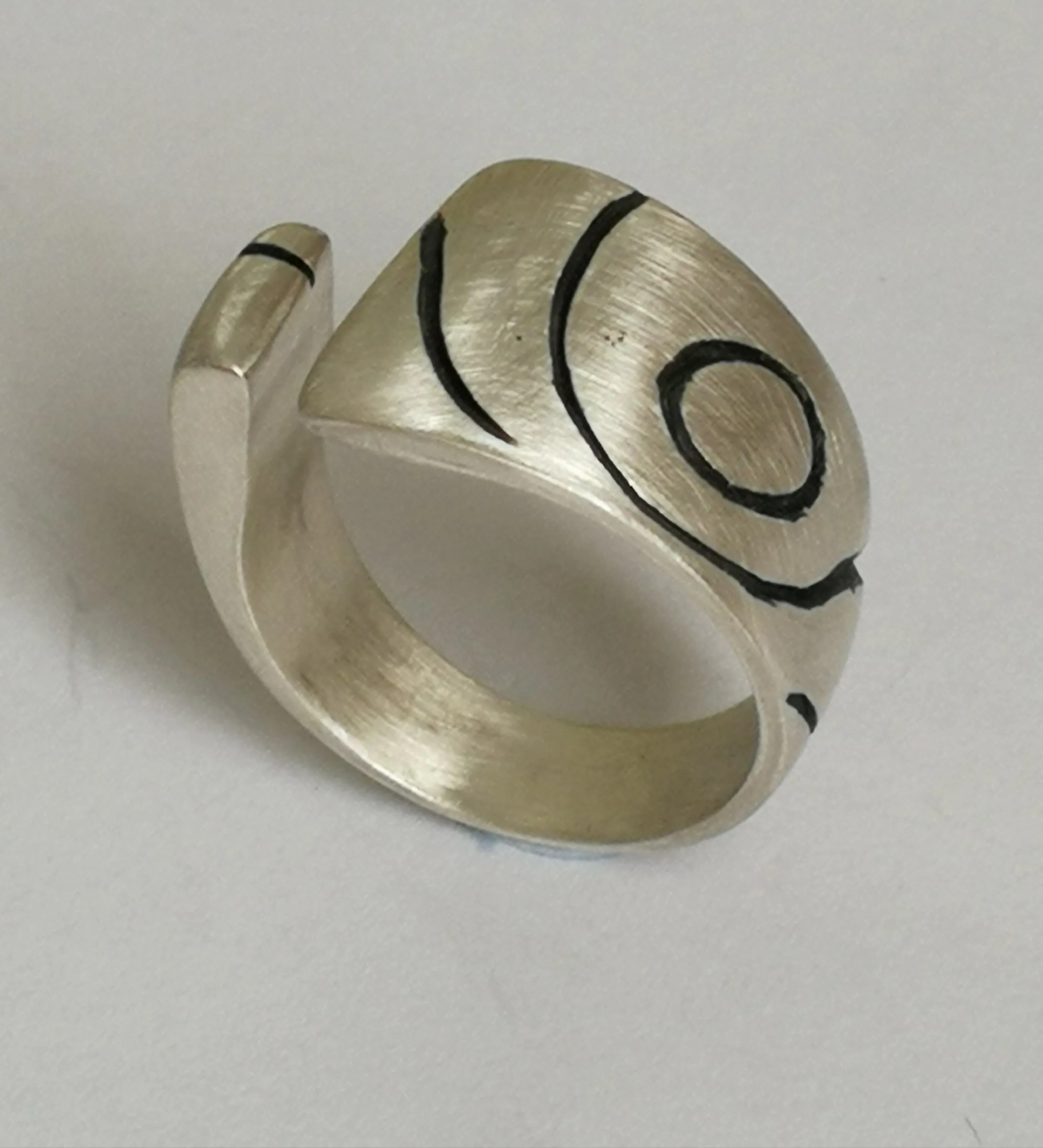 Anillo de plata