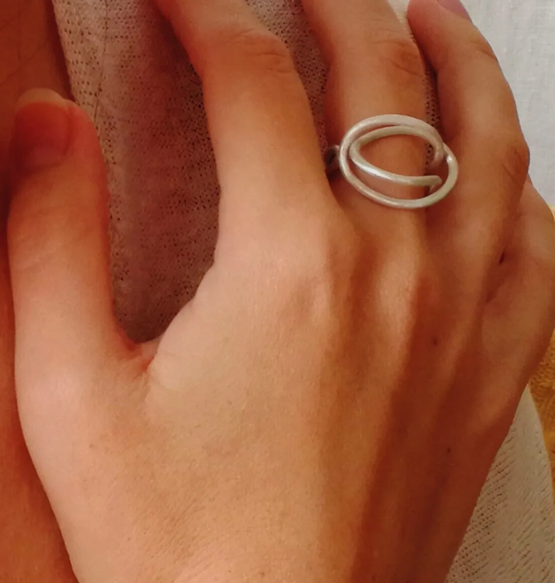 Anillo de plata