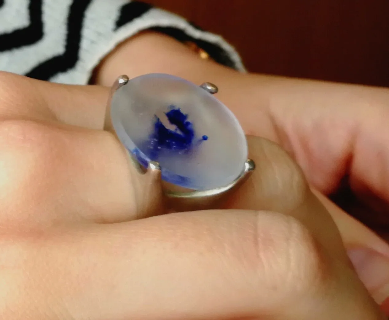 Anillo en vidrio y plata